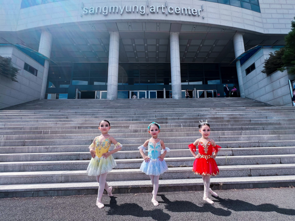 235149625_UYjfJ81M_984ee0067bd85bc8cb3a6ccde2ebdb255b1b7c73.jpg 이미지크게보기